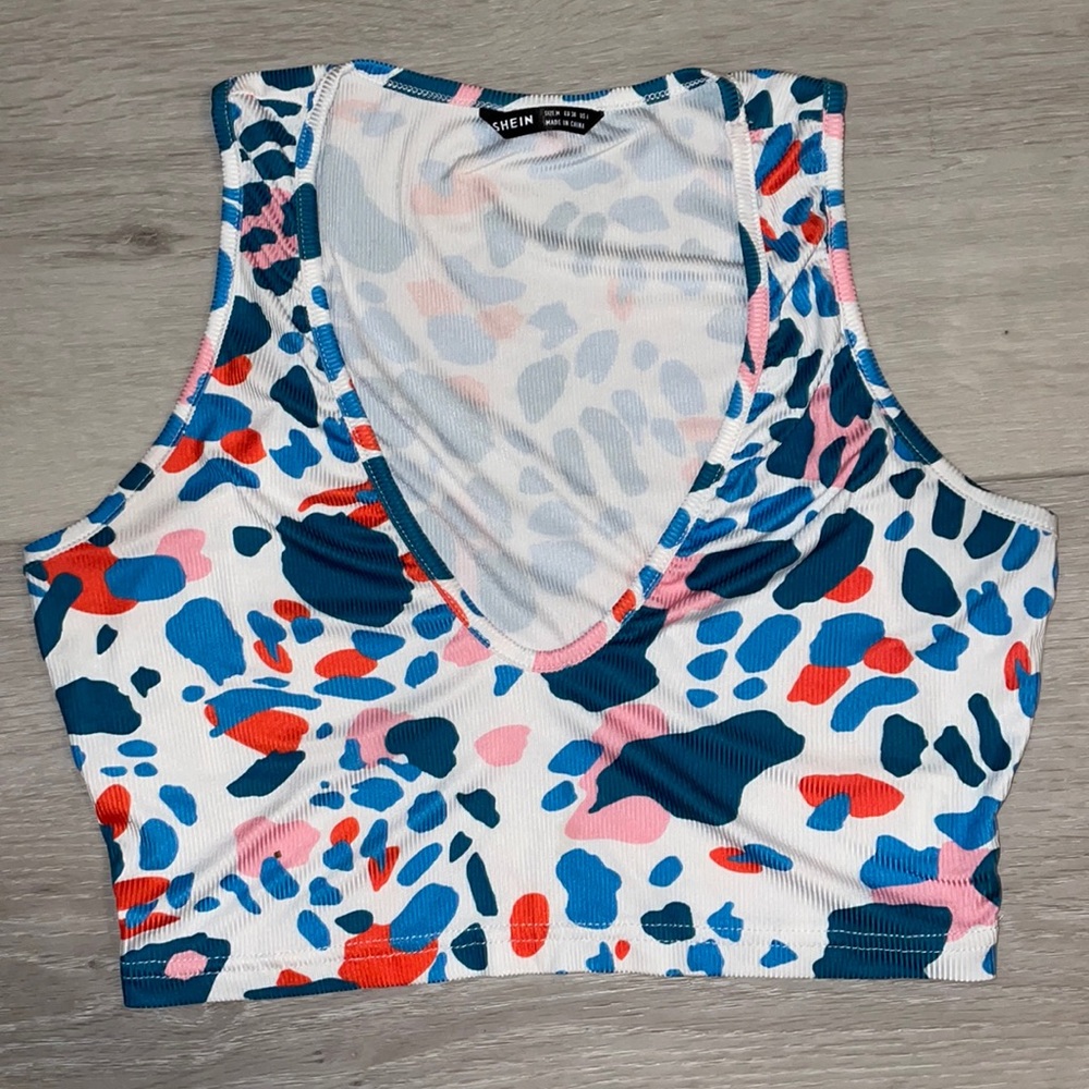 SHEIN Plunge Tank Top